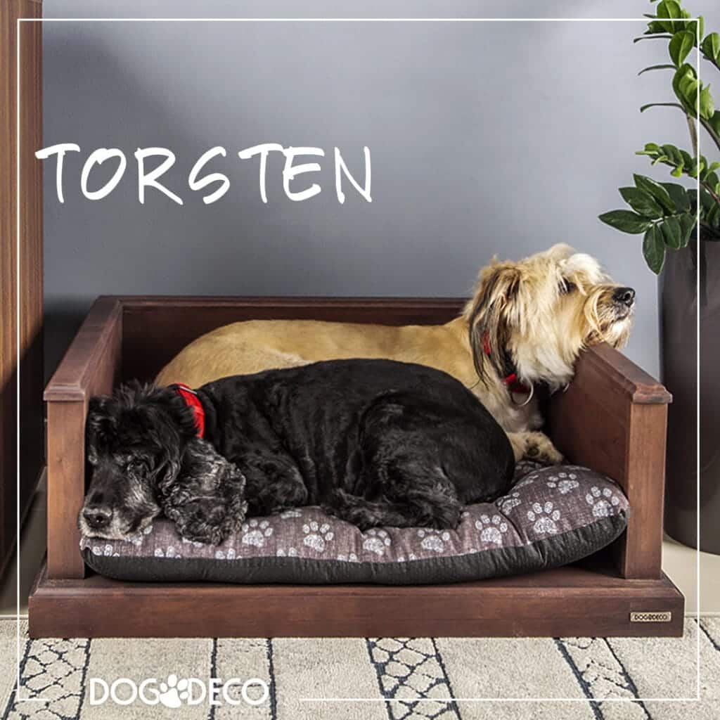 Designerskie legowisko dla zwierząt - Torsten, łóżko dla psa z litego drewna.