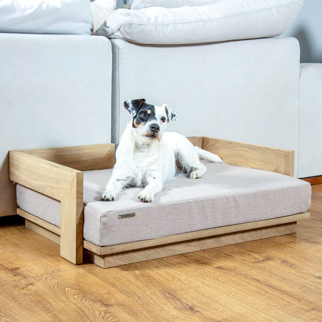 Luxus Hundebett aus Holz MONTE | DogDeco